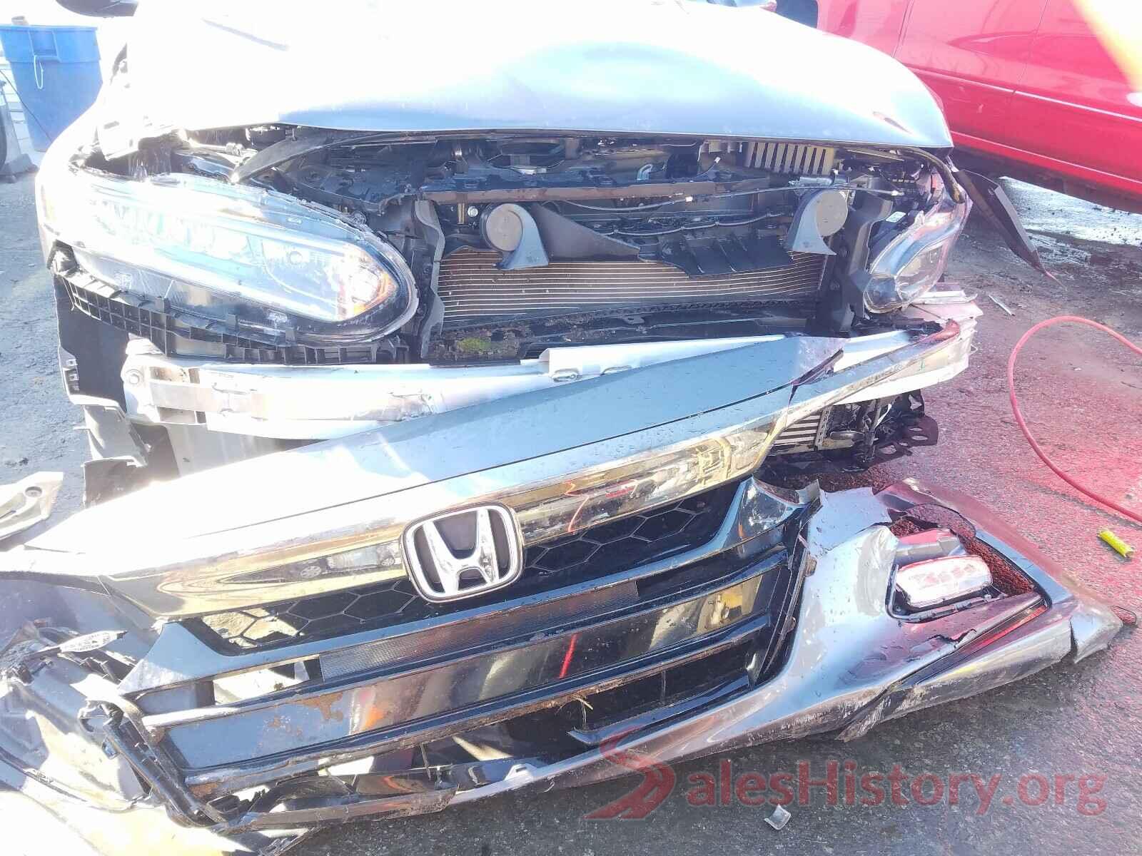 1HGCV1F37JA214390 2018 HONDA ACCORD