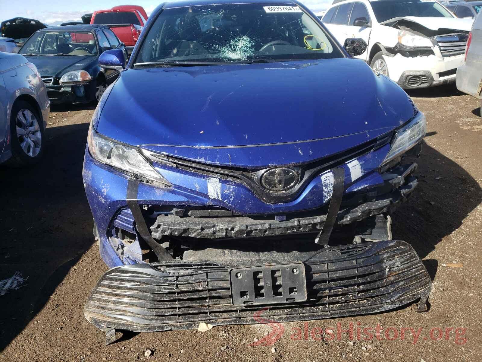 4T1B11HK5JU520007 2018 TOYOTA CAMRY