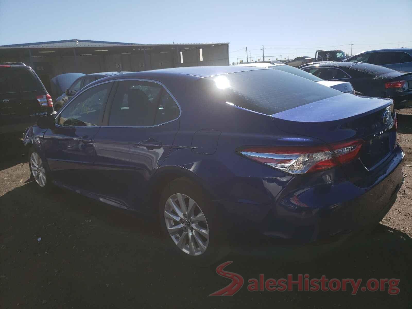 4T1B11HK5JU520007 2018 TOYOTA CAMRY