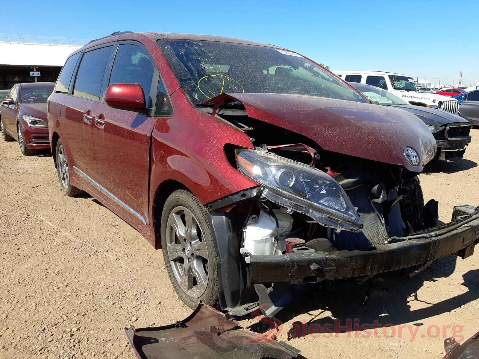 5TDXZ3DC1HS840288 2017 TOYOTA SIENNA