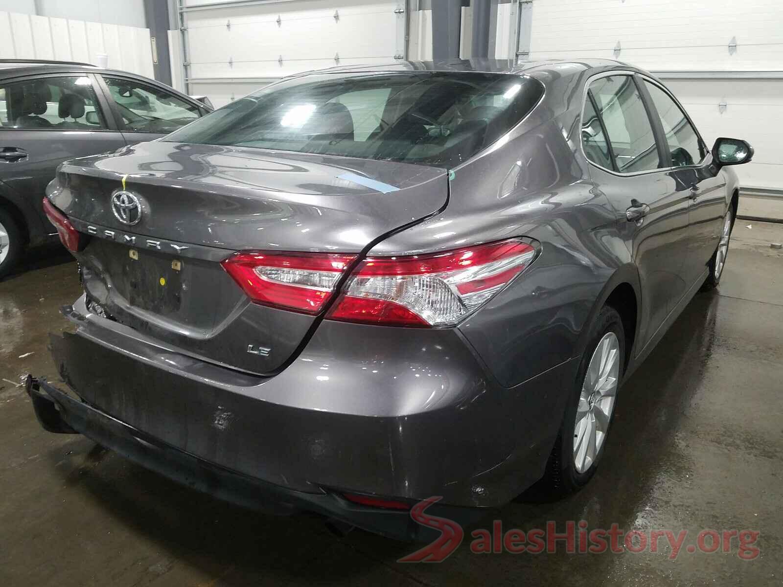 4T1B11HK9JU587015 2018 TOYOTA CAMRY