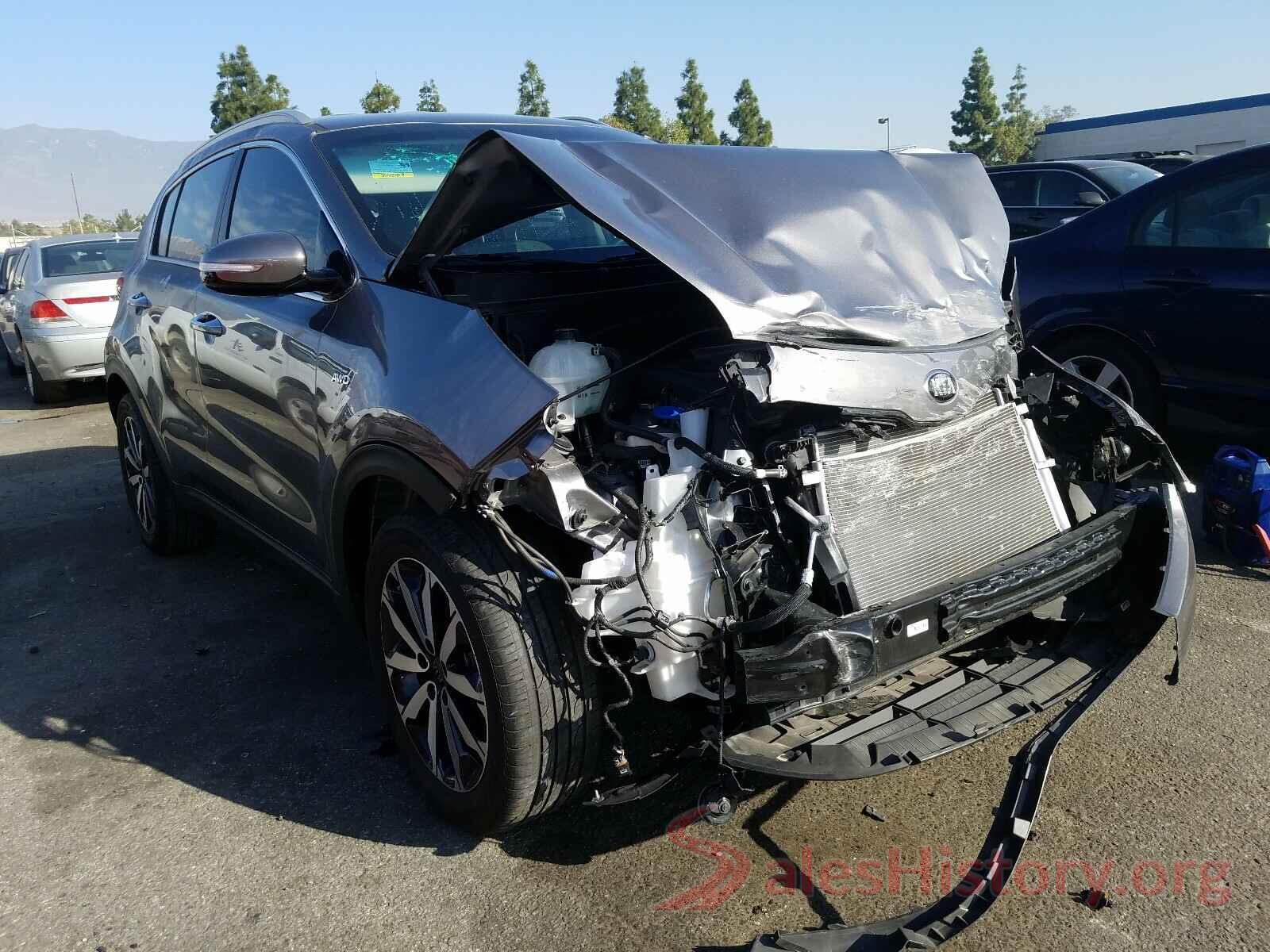 KNDPNCACXJ7405334 2018 KIA SPORTAGE