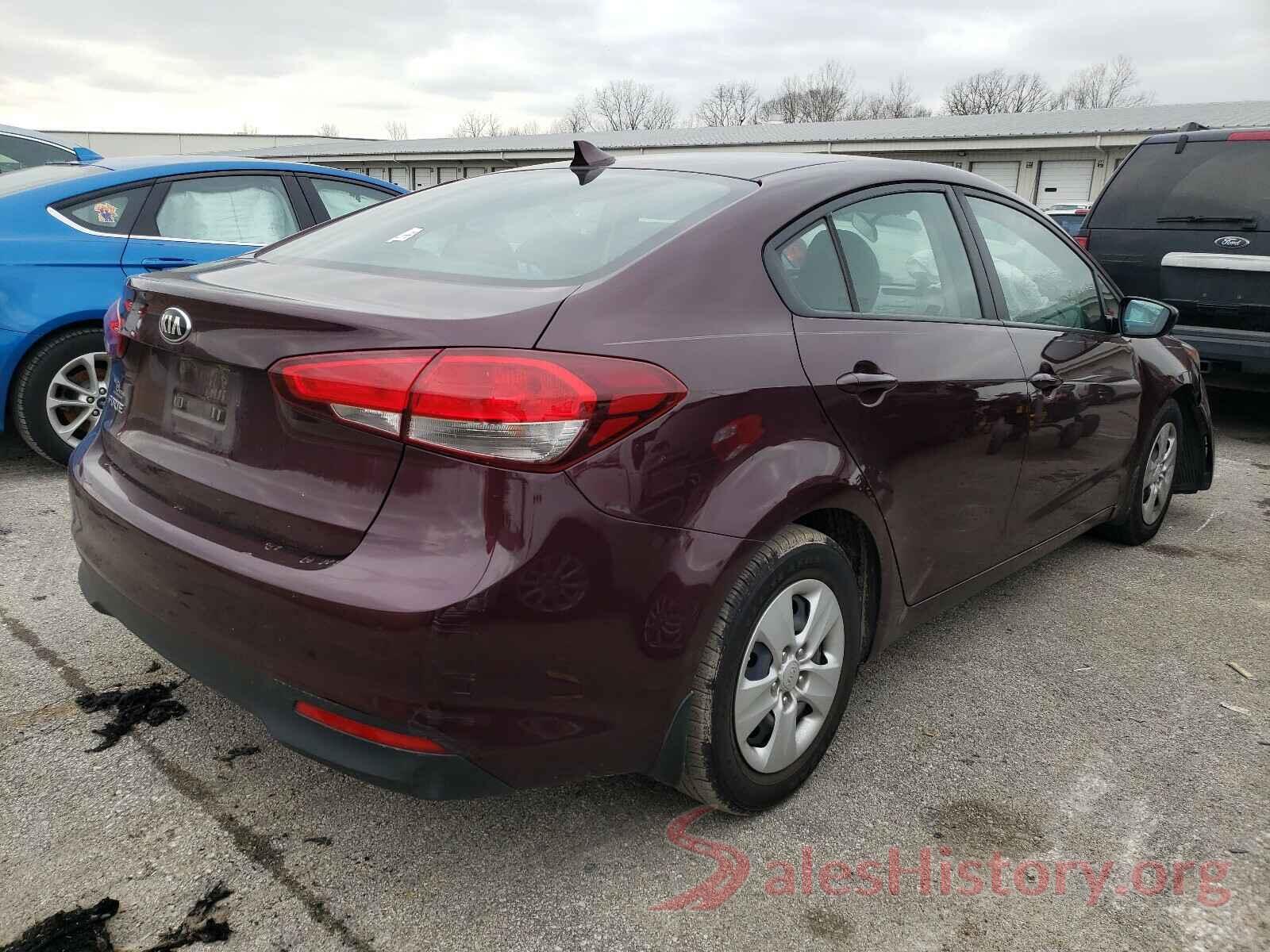 3KPFK4A7XHE138087 2017 KIA FORTE