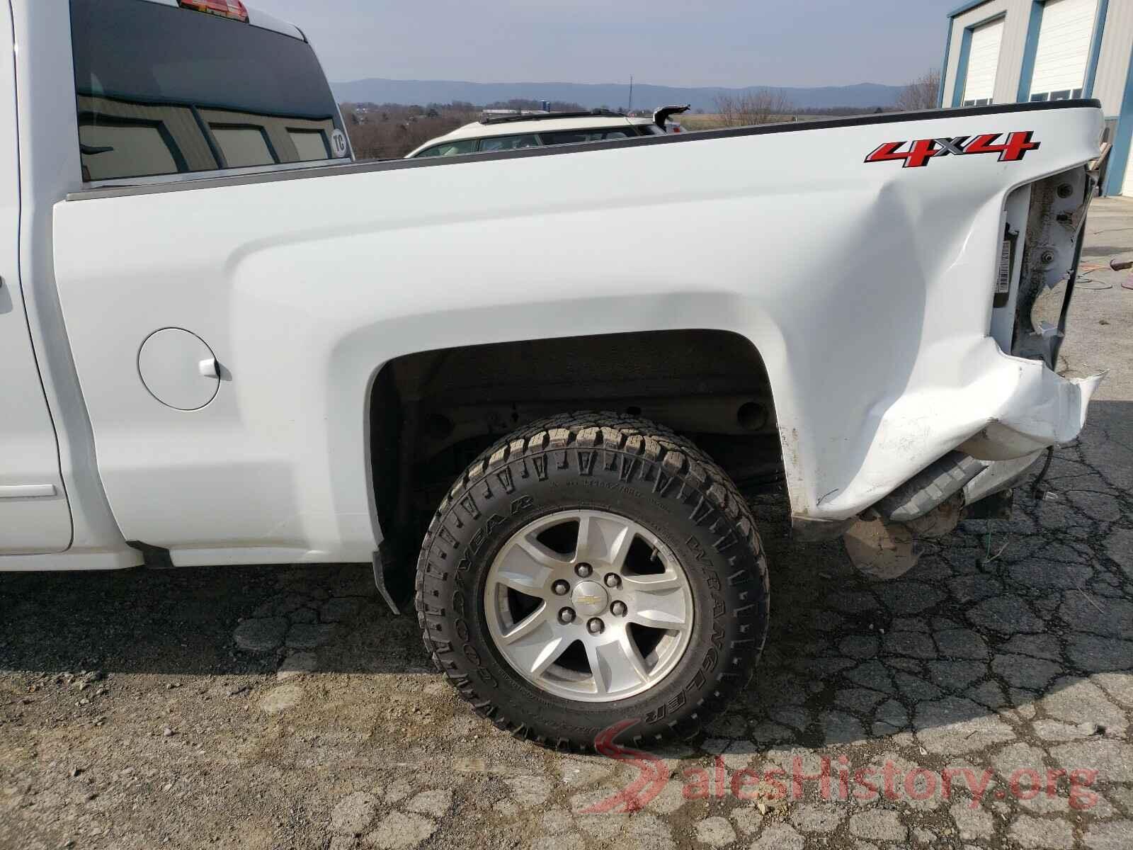 1GCVKREC5JZ154594 2018 CHEVROLET SILVERADO