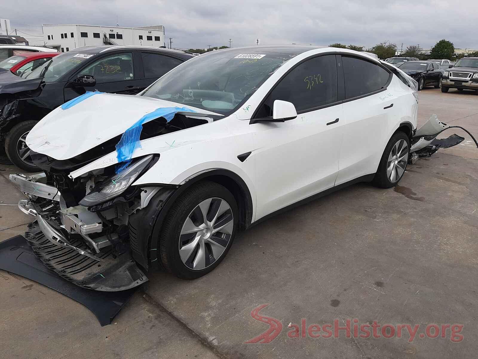 5YJYGAEE5MF130615 2021 TESLA MODEL Y