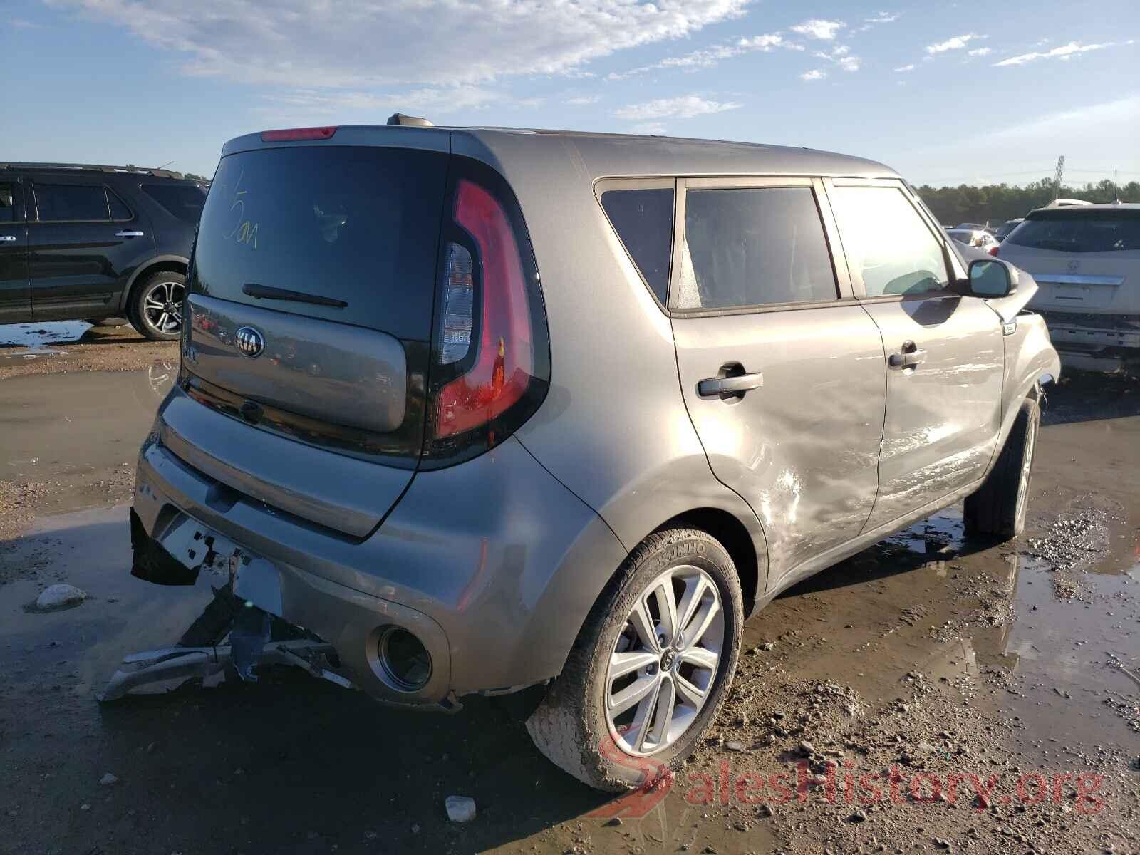 KNDJP3A52J7542771 2018 KIA SOUL