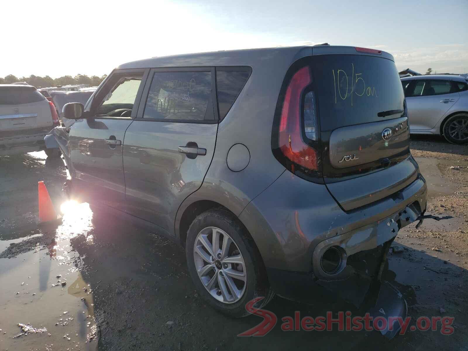 KNDJP3A52J7542771 2018 KIA SOUL