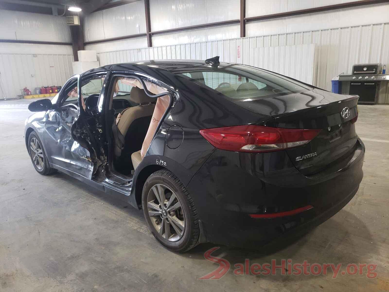 5NPD84LF2JH225719 2018 HYUNDAI ELANTRA