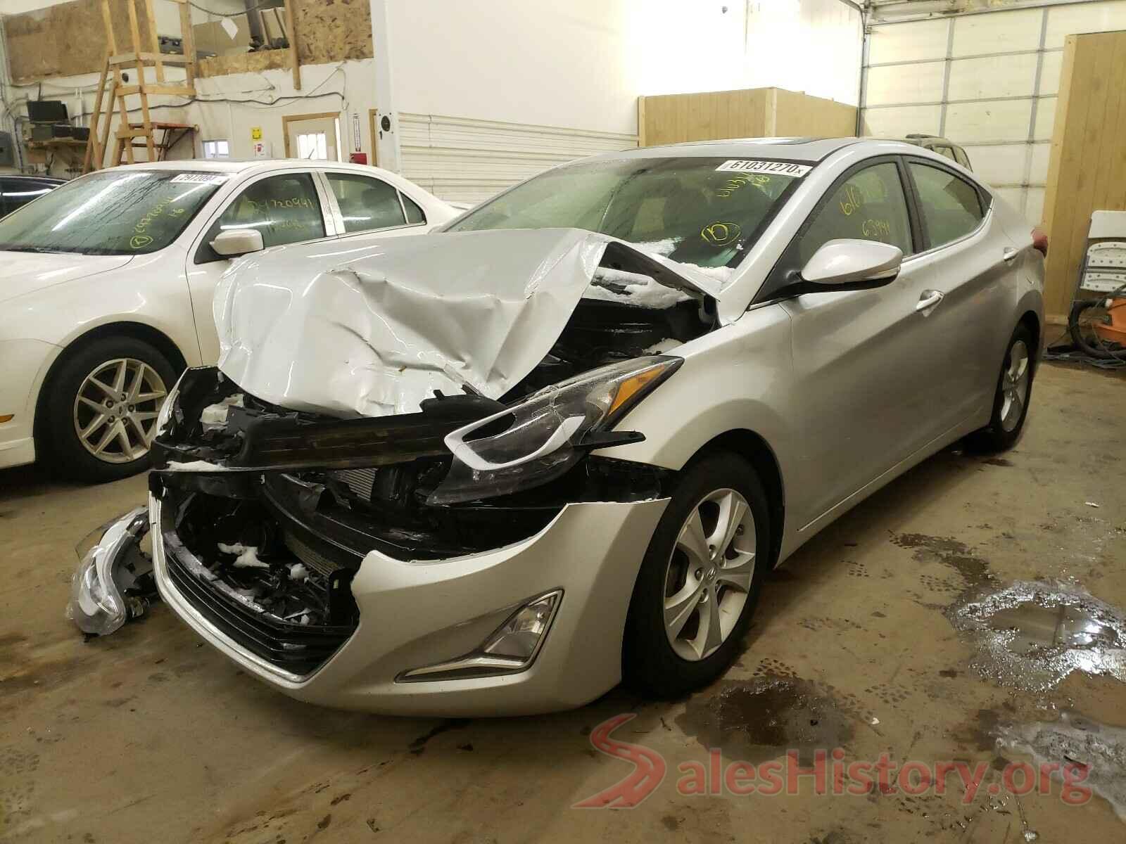 5NPDH4AE7GH733879 2016 HYUNDAI ELANTRA