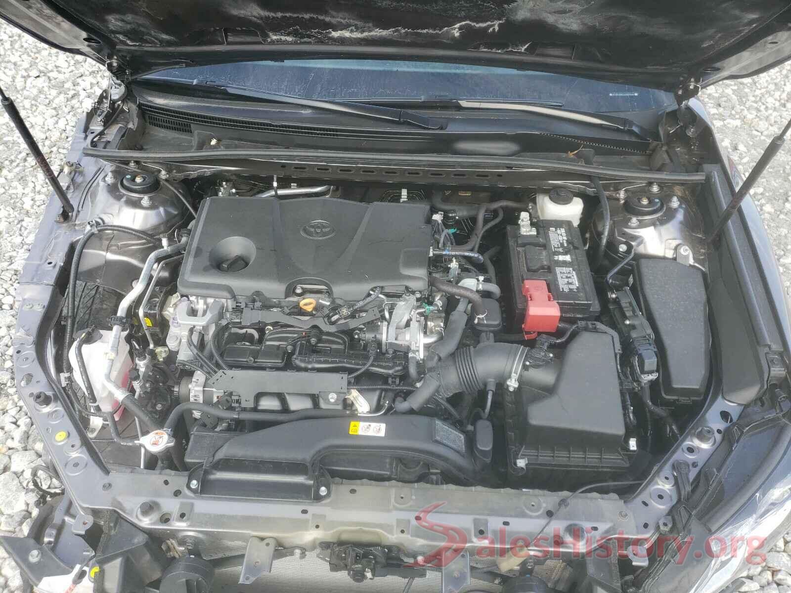 4T1B11HK2JU647846 2018 TOYOTA CAMRY