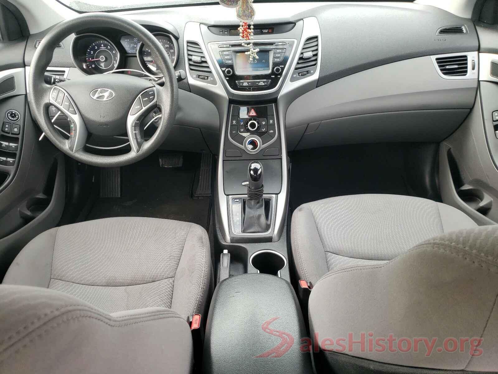 5NPDH4AE6GH722744 2016 HYUNDAI ELANTRA