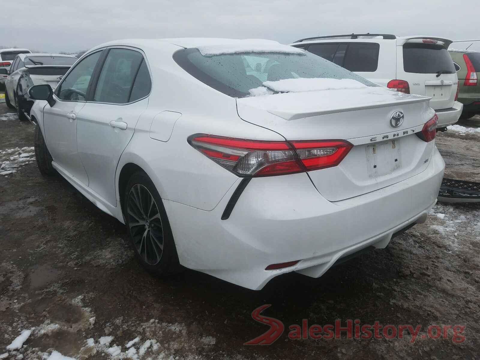 4T1B11HK6JU506584 2018 TOYOTA CAMRY