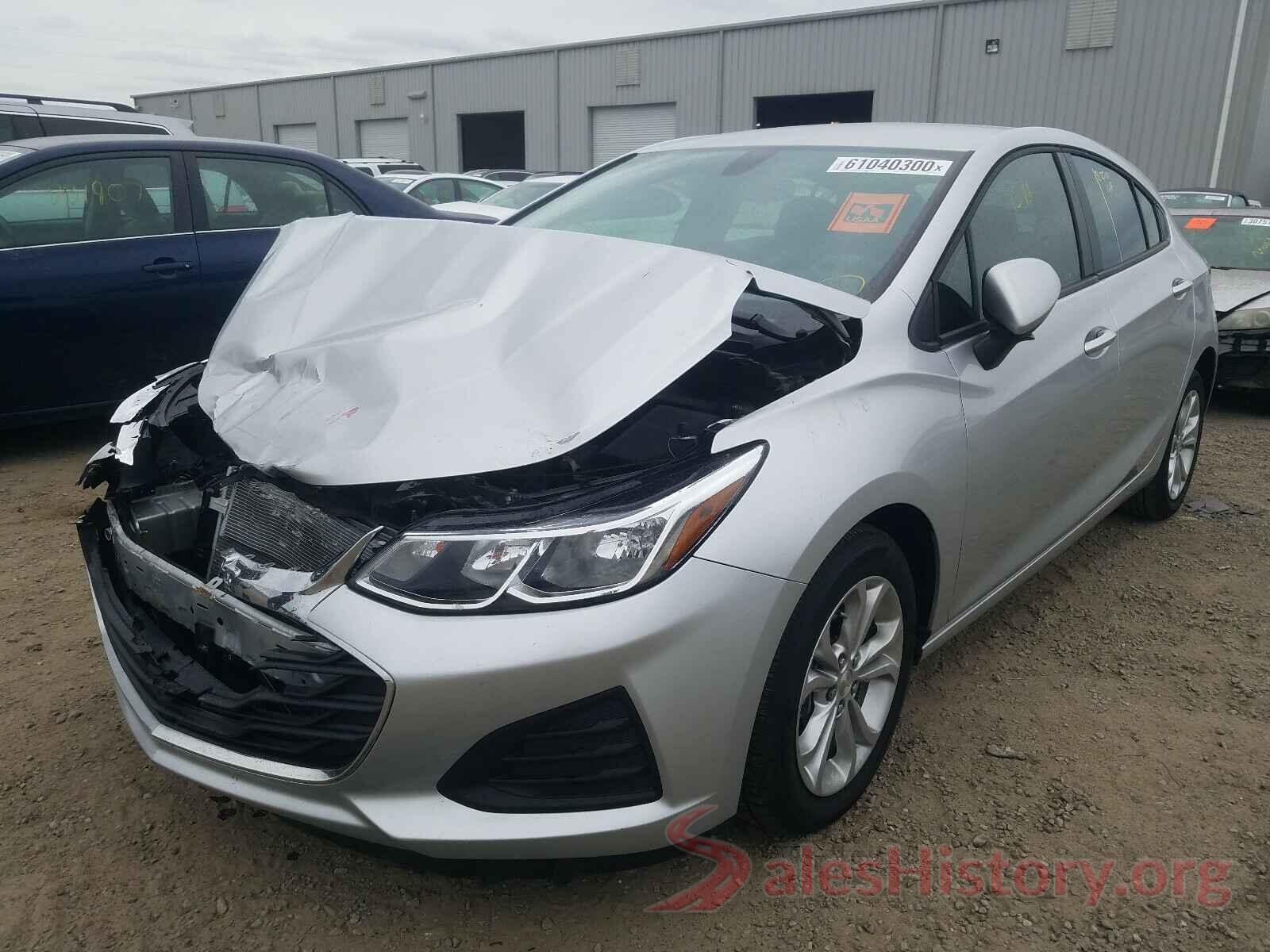 3G1BC6SM1KS574372 2019 CHEVROLET CRUZE