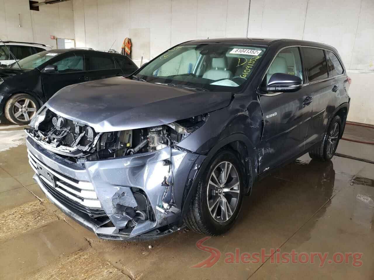 5TDBGRFH6JS039454 2018 TOYOTA HIGHLANDER