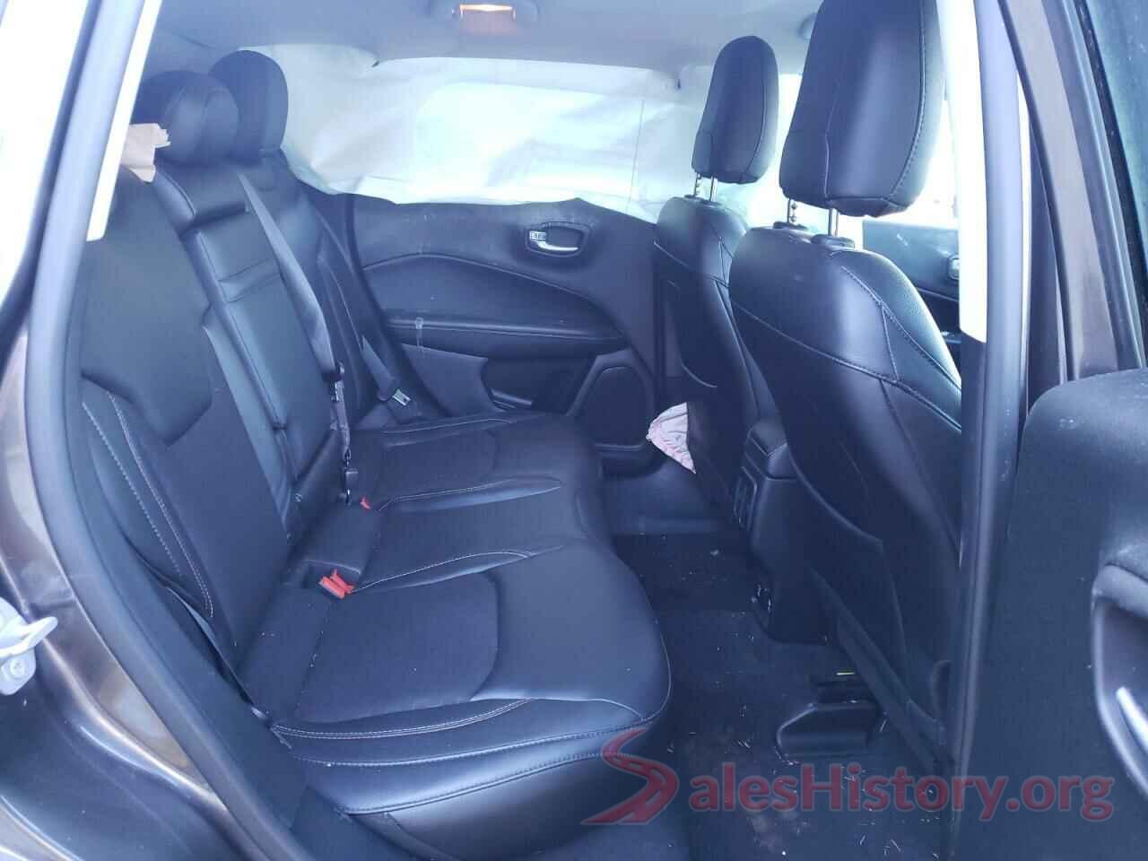 3C4NJDBB9JT115581 2018 JEEP COMPASS