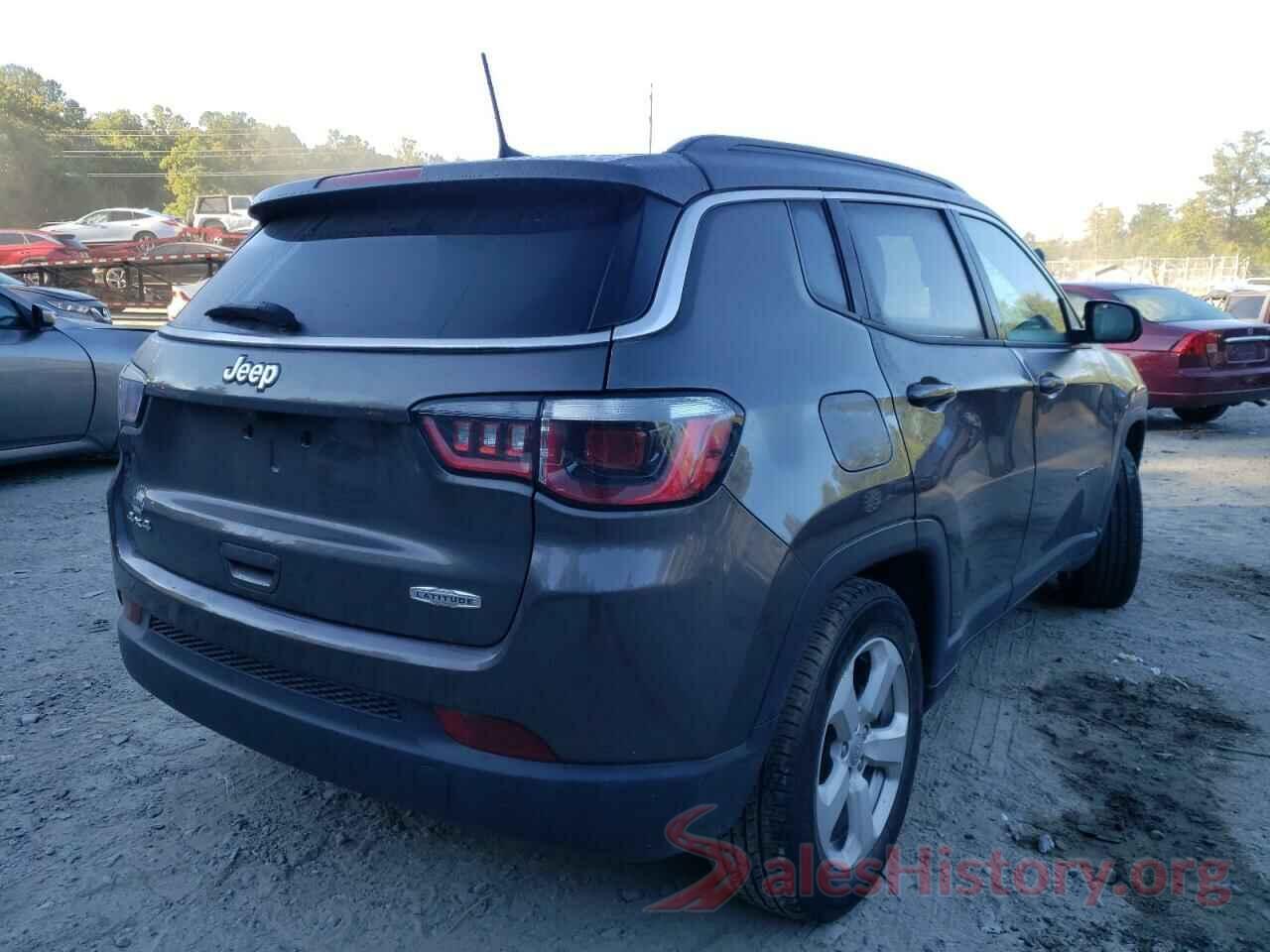 3C4NJDBB9JT115581 2018 JEEP COMPASS