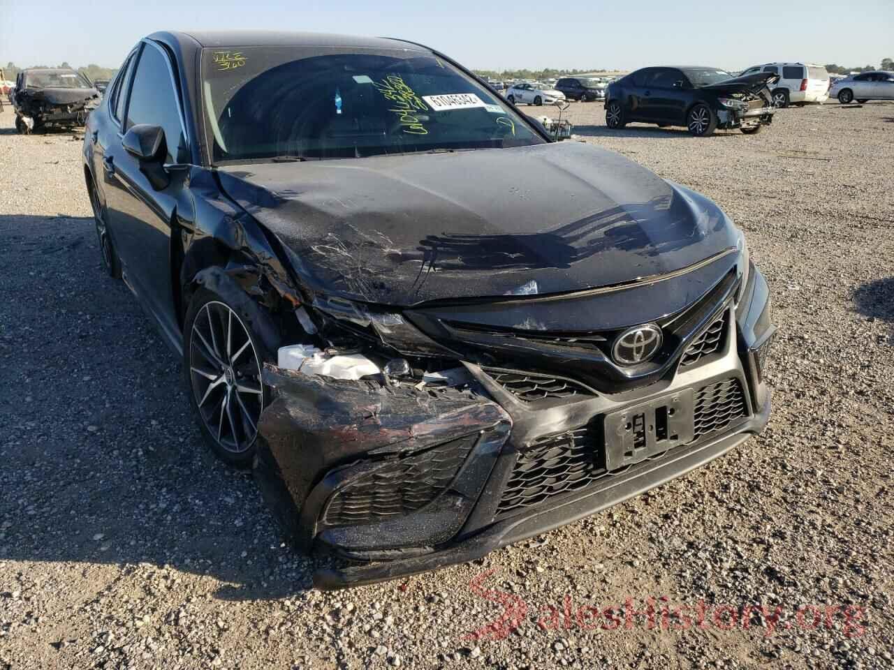 4T1G11AK5MU538320 2021 TOYOTA CAMRY