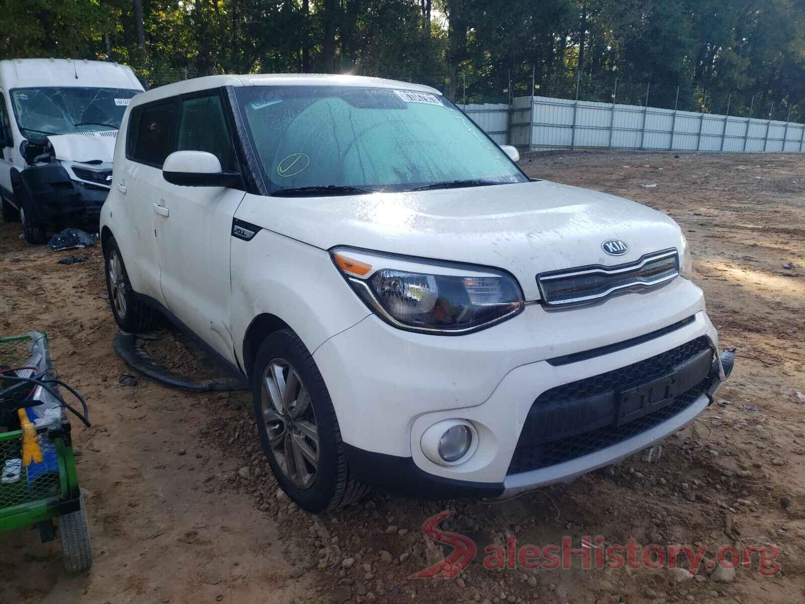 KNDJP3A59K7676775 2019 KIA SOUL