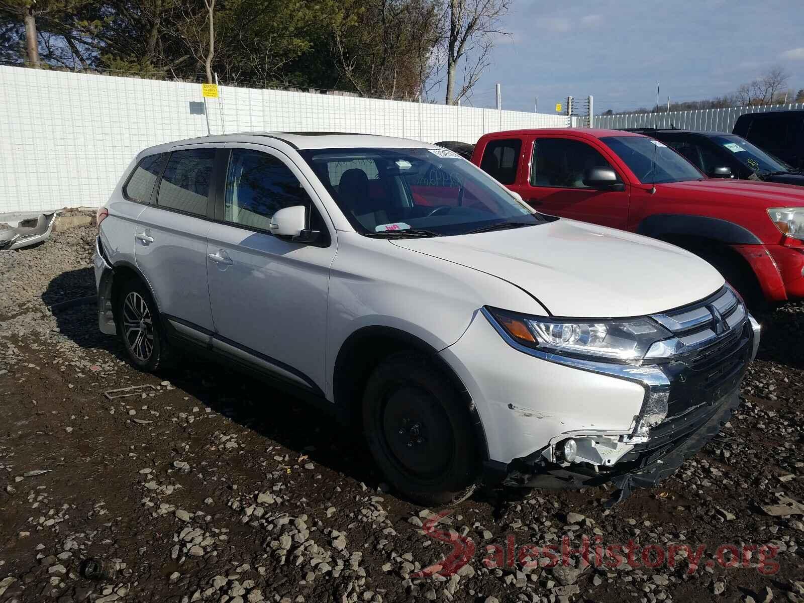 JA4AZ3A37HZ027492 2017 MITSUBISHI OUTLANDER