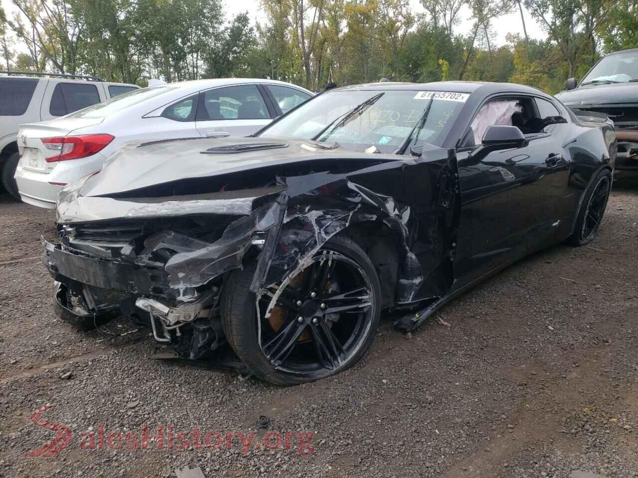 2018 CHEVROLET CAMARO VIN 1G1FB1RS7J0121813, front view