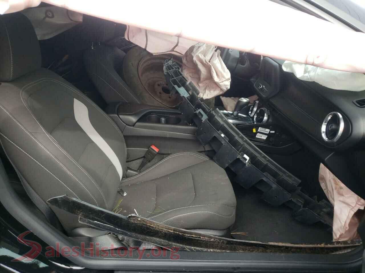 2018 CHEVROLET CAMARO VIN 1G1FB1RS7J0121813, rear view