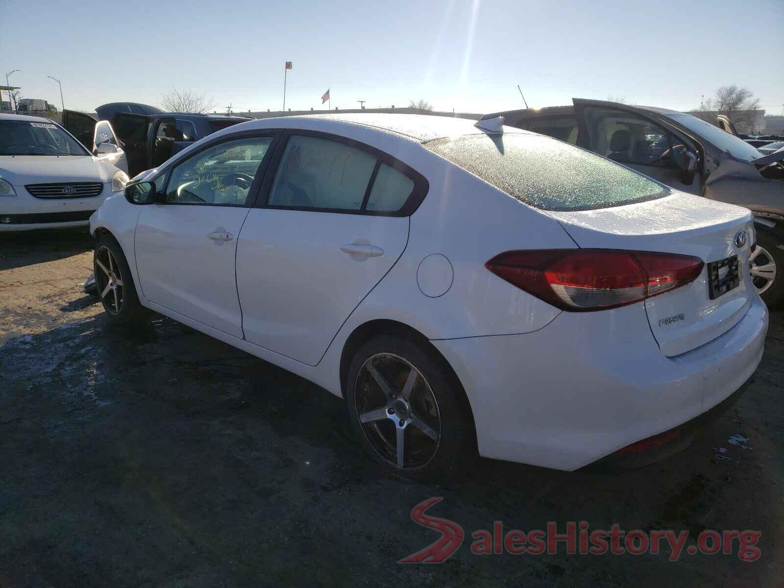 3KPFL4A7XJE210750 2018 KIA FORTE