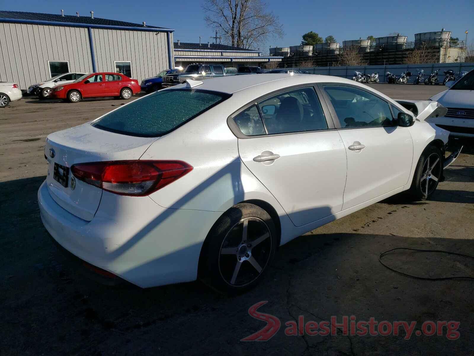 3KPFL4A7XJE210750 2018 KIA FORTE