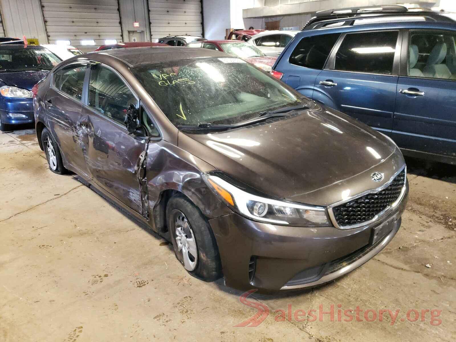 3KPFL4A75JE198362 2018 KIA FORTE