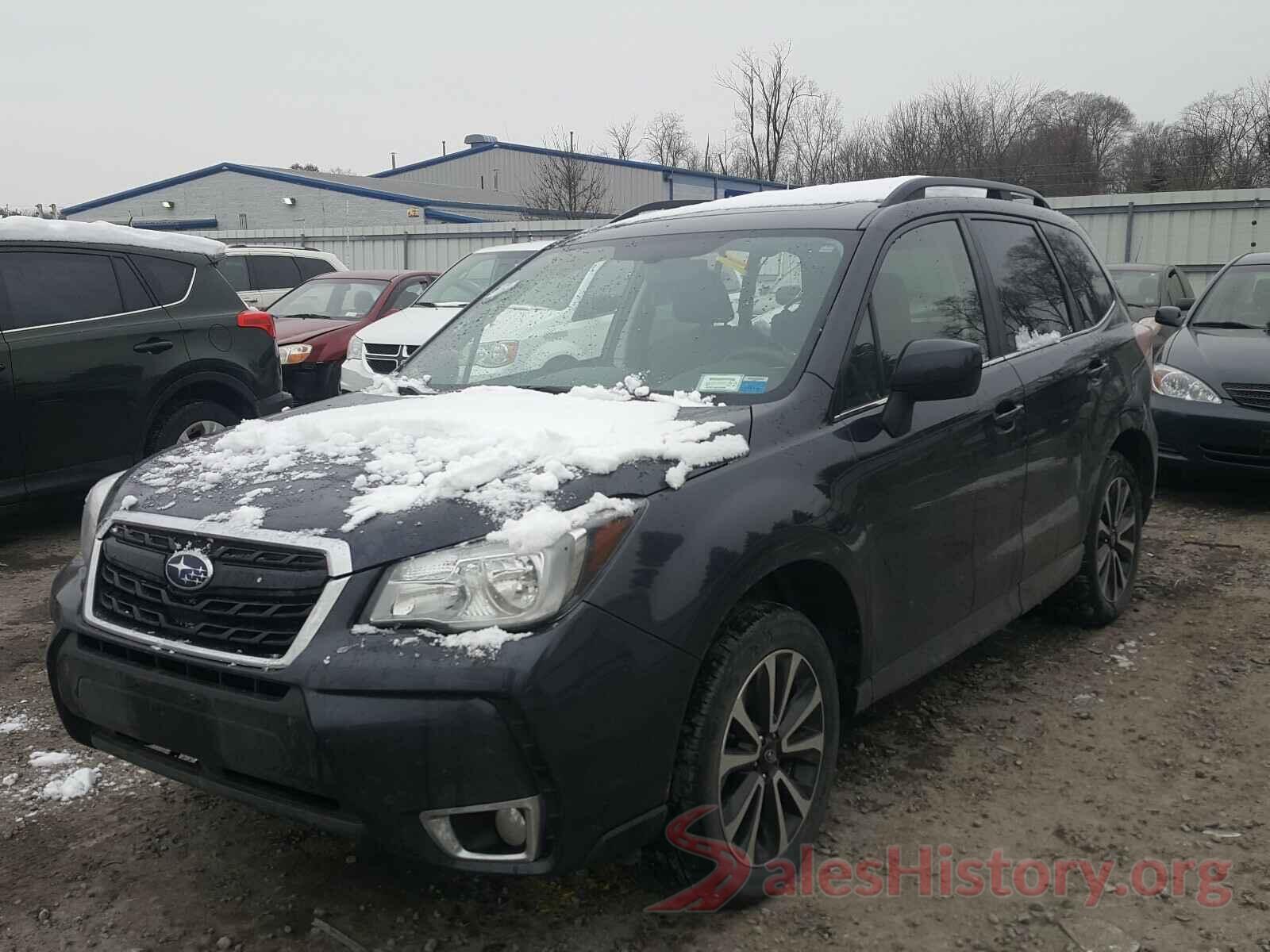 JF2SJGEC4JH422794 2018 SUBARU FORESTER