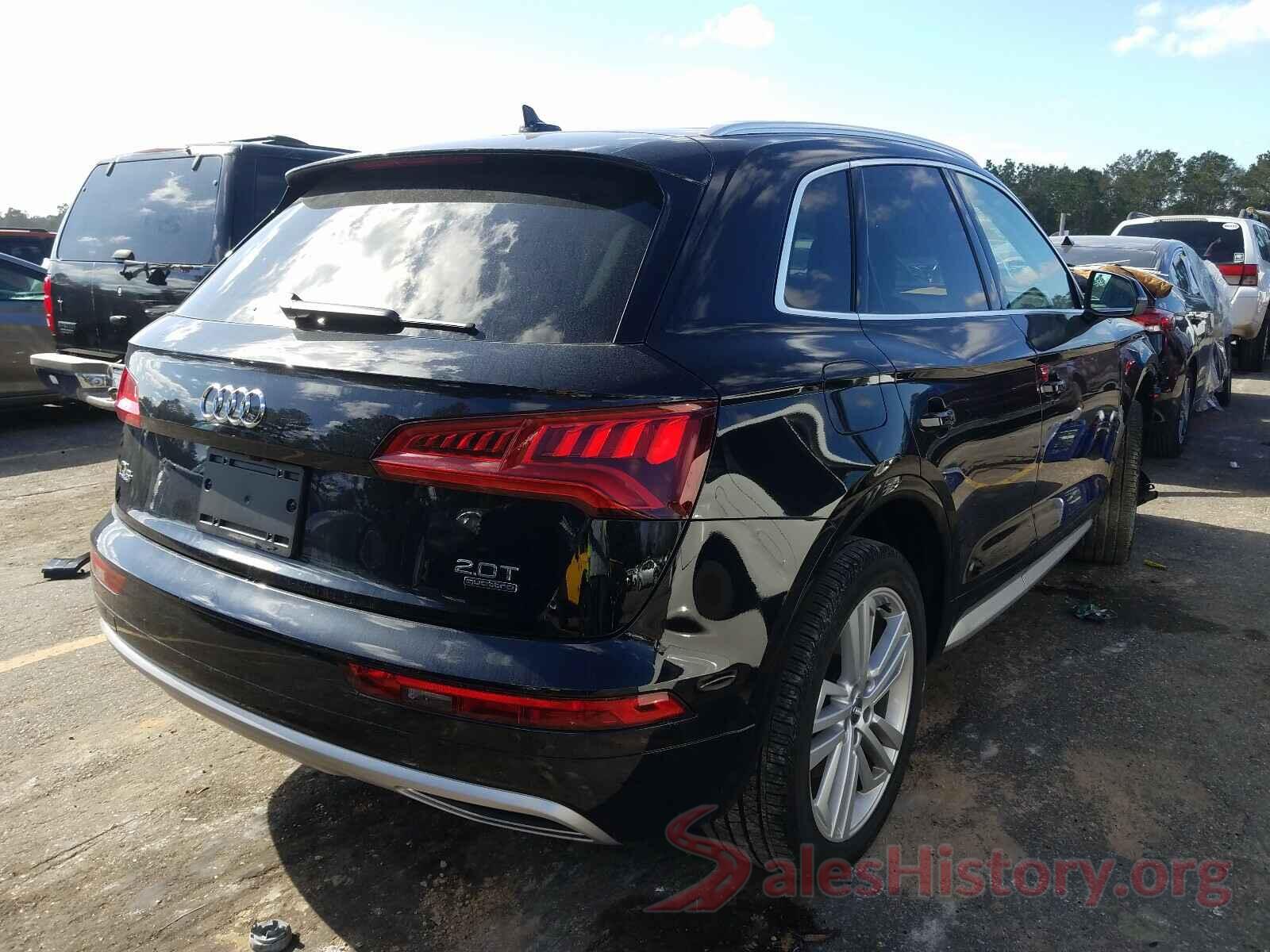 WA1CNAFY5J2154379 2018 AUDI Q5