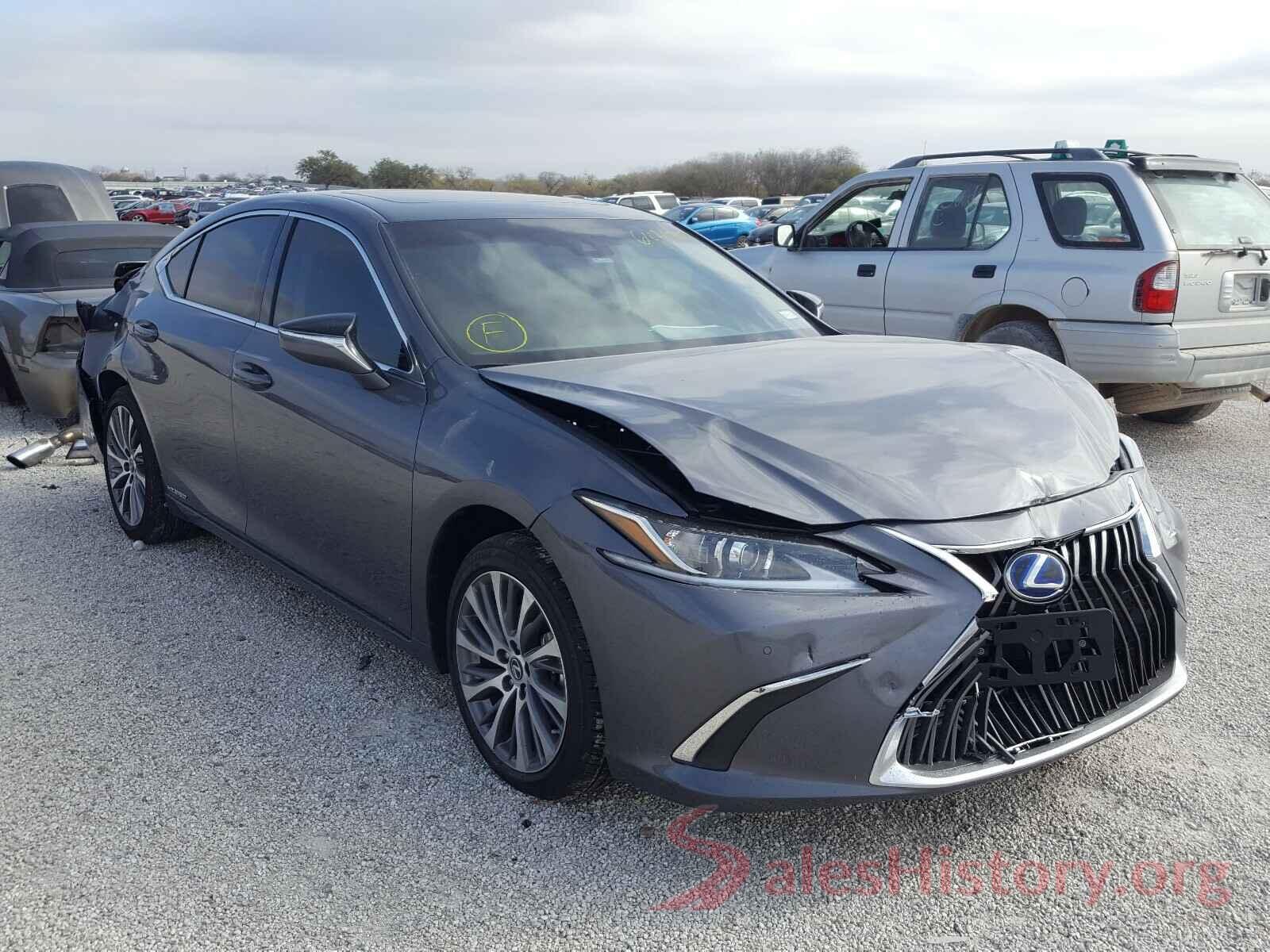 58AD21B11LU012201 2020 LEXUS ES300