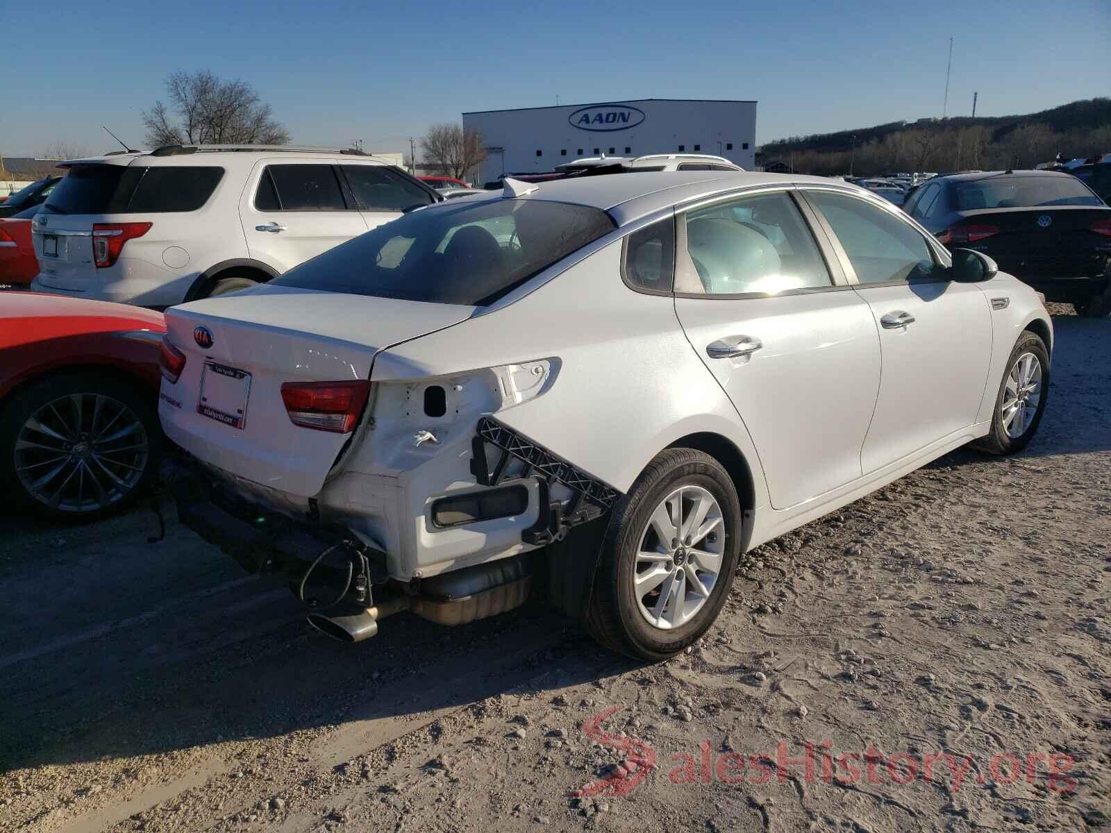 KNAGT4L3XJ5216166 2018 KIA OPTIMA