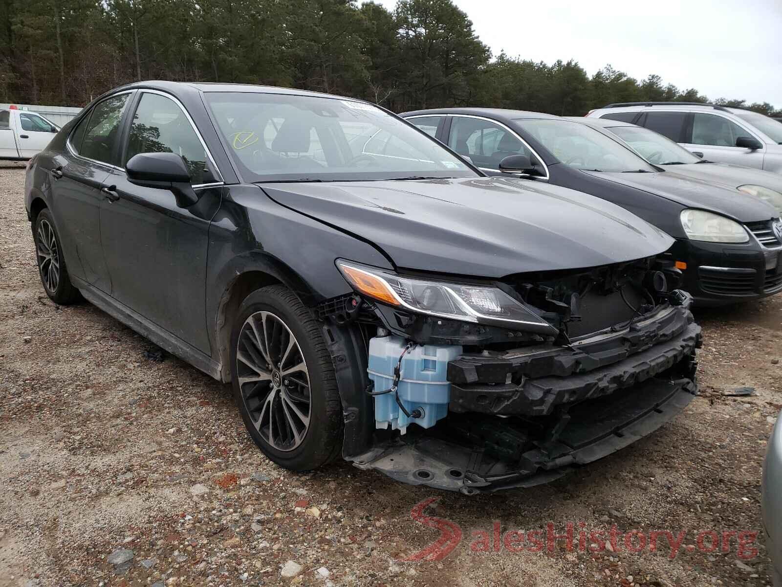 JTNB11HK5J3006812 2018 TOYOTA CAMRY