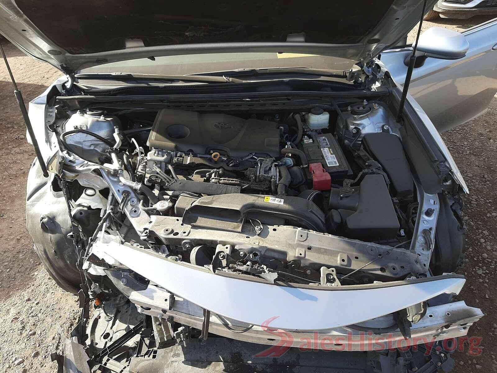 4T1B11HKXJU591963 2018 TOYOTA CAMRY