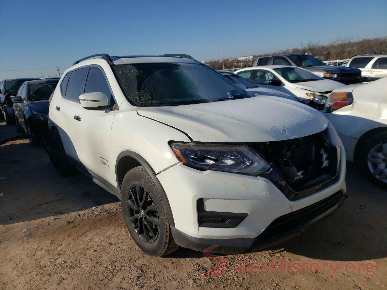 5N1AT2MT4HC757131 2017 NISSAN ROGUE