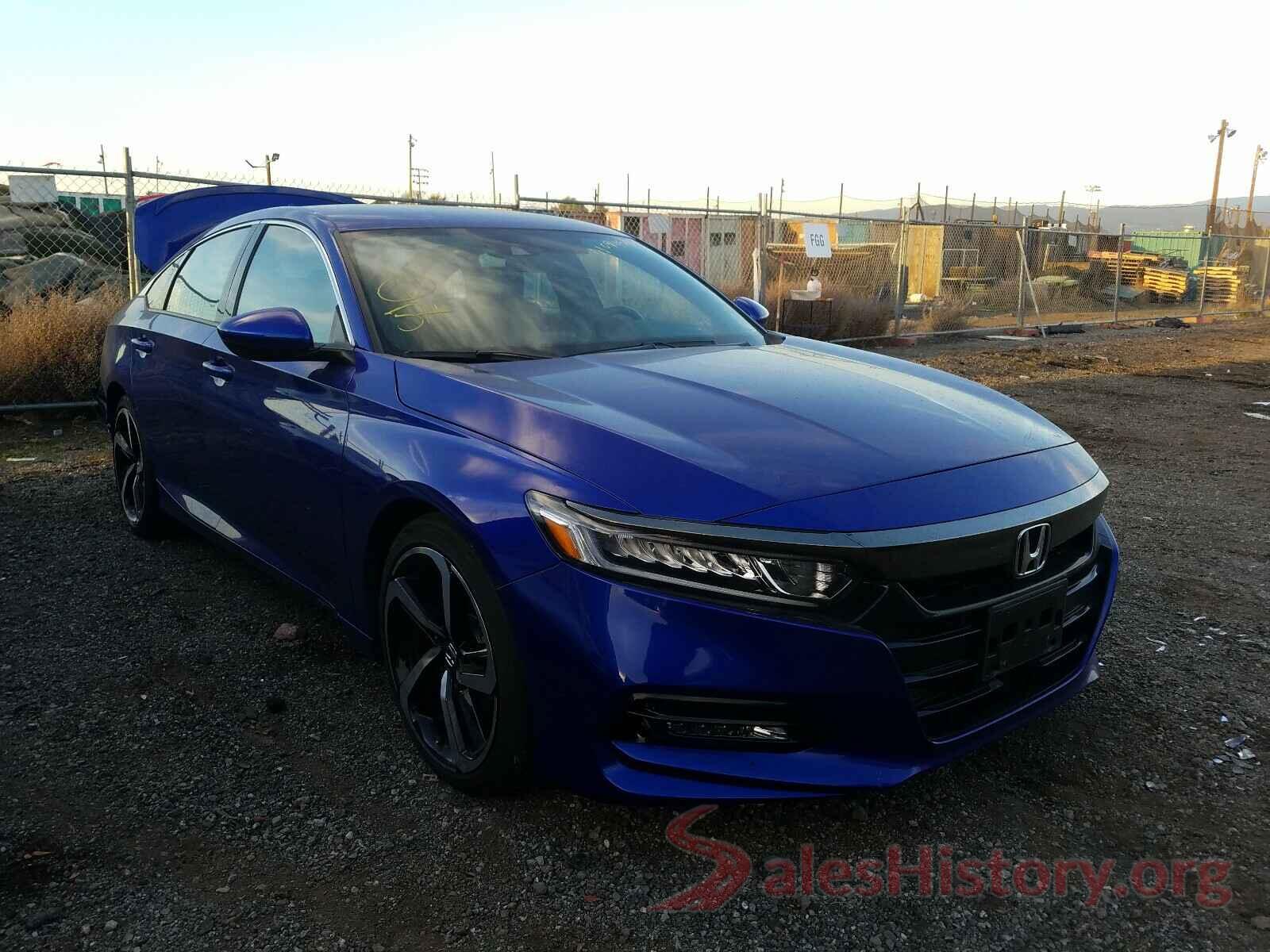 1HGCV1F34JA187066 2018 HONDA ACCORD