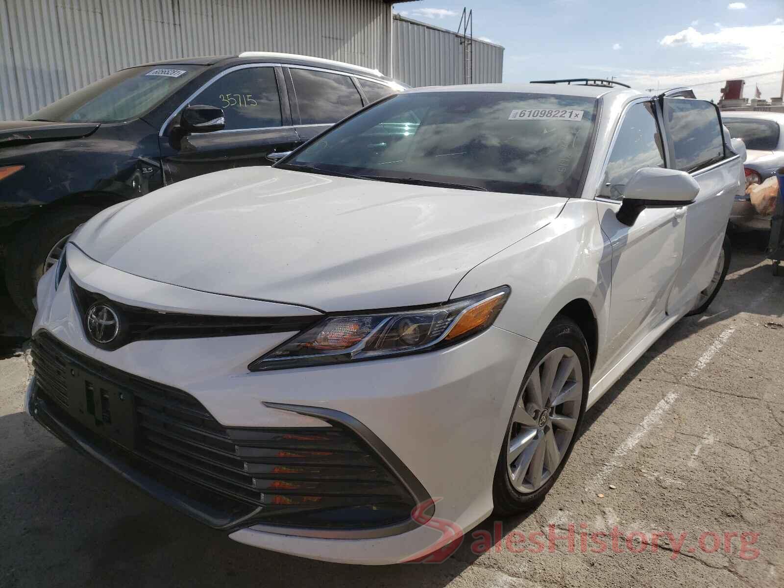 4T1C11AK9MU603507 2021 TOYOTA CAMRY