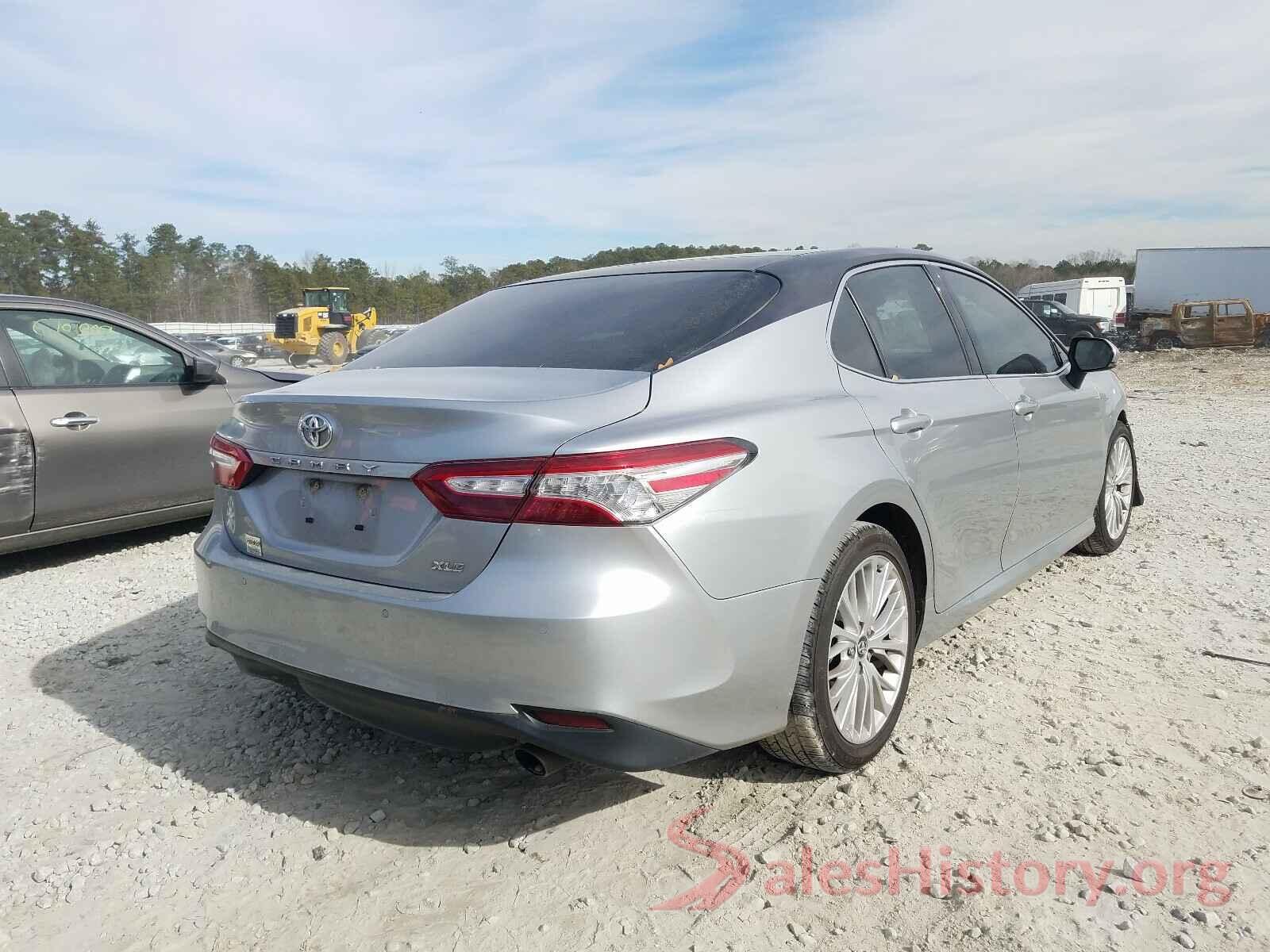 4T1B11HK3JU048132 2018 TOYOTA CAMRY