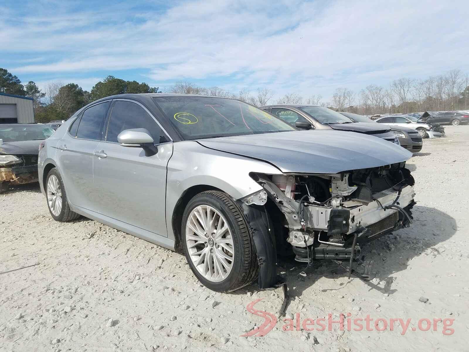 4T1B11HK3JU048132 2018 TOYOTA CAMRY