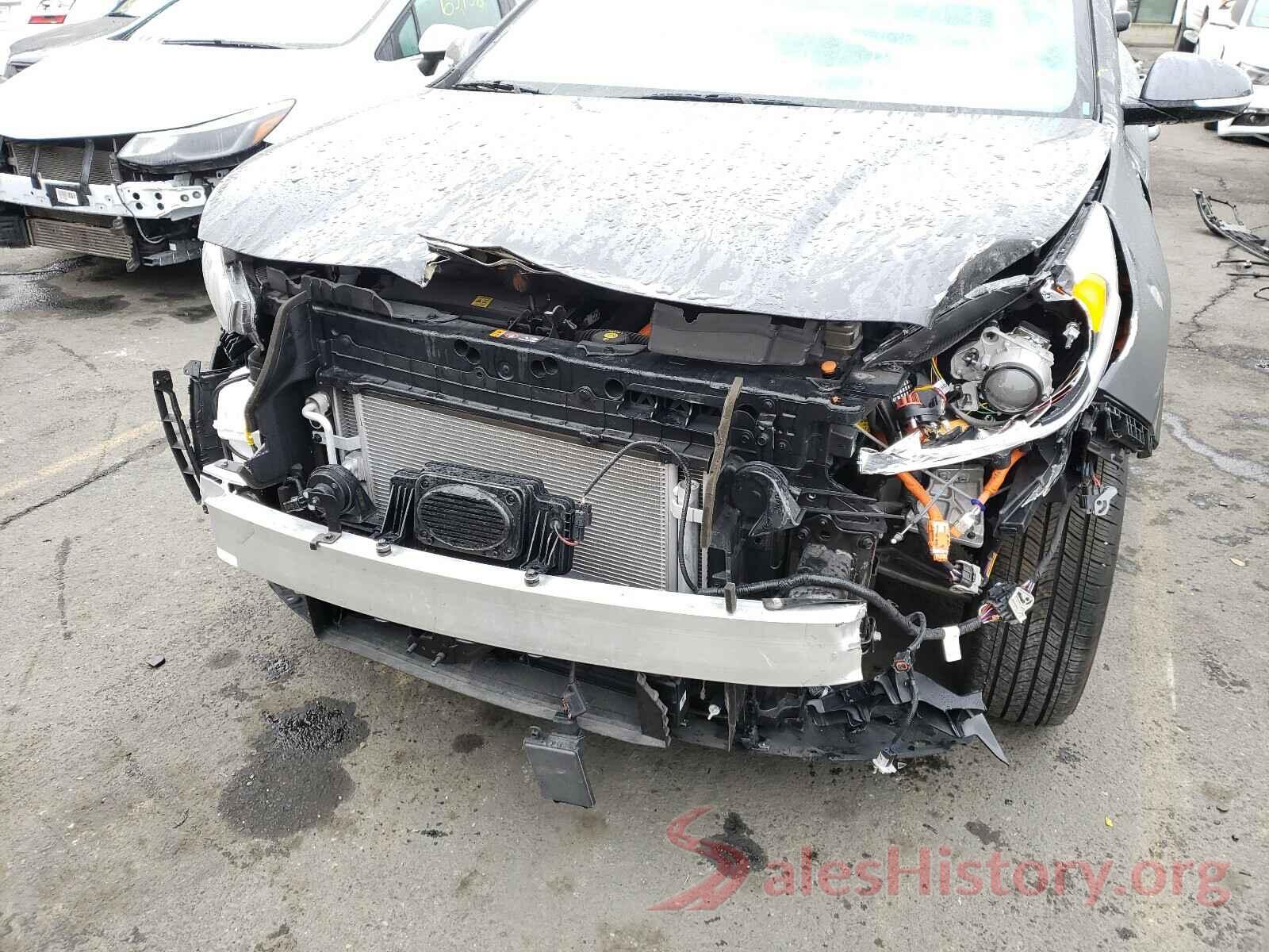 KNDCD3LDXK5342028 2019 KIA NIRO