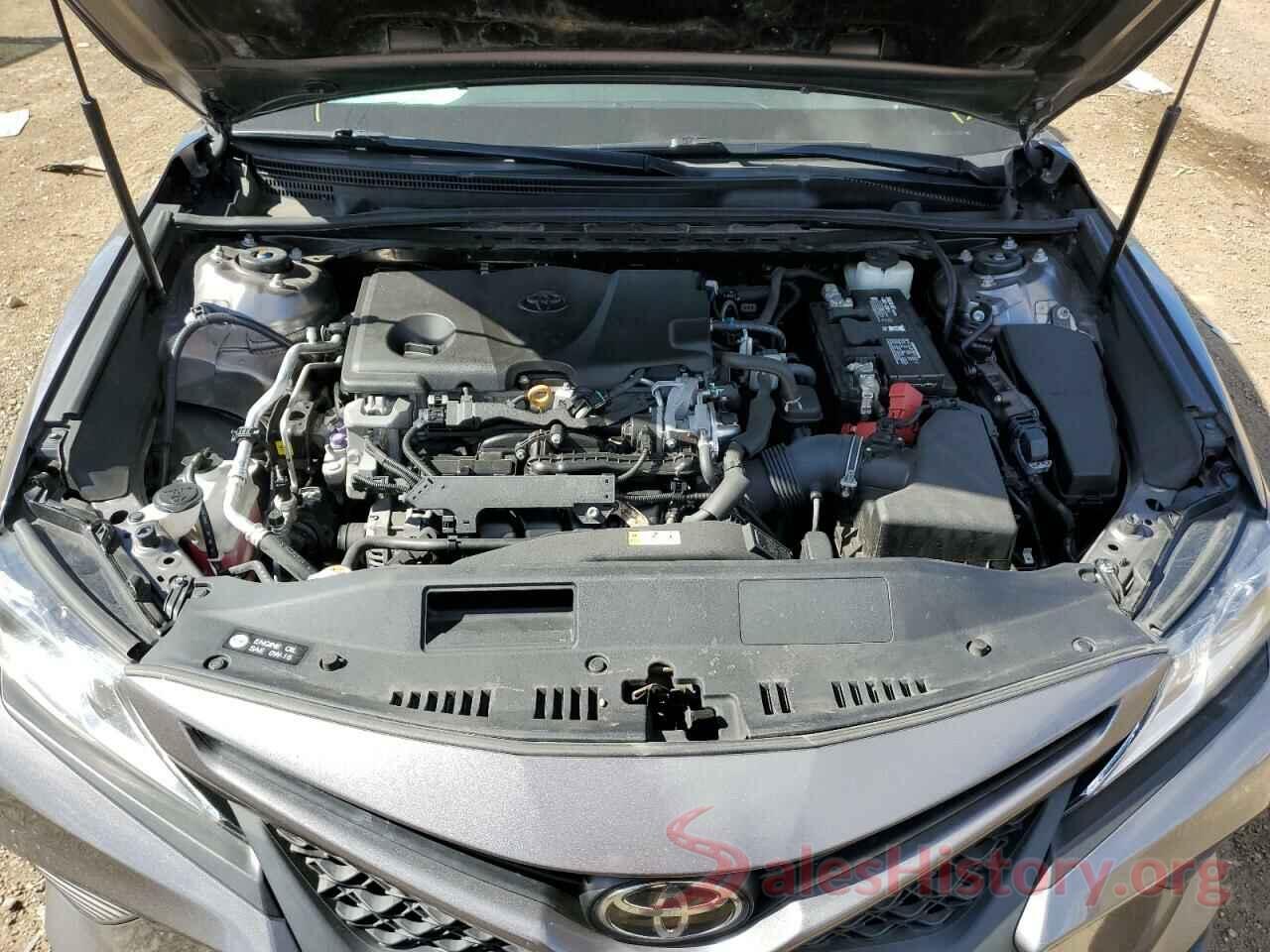 4T1B11HK5JU147633 2018 TOYOTA CAMRY