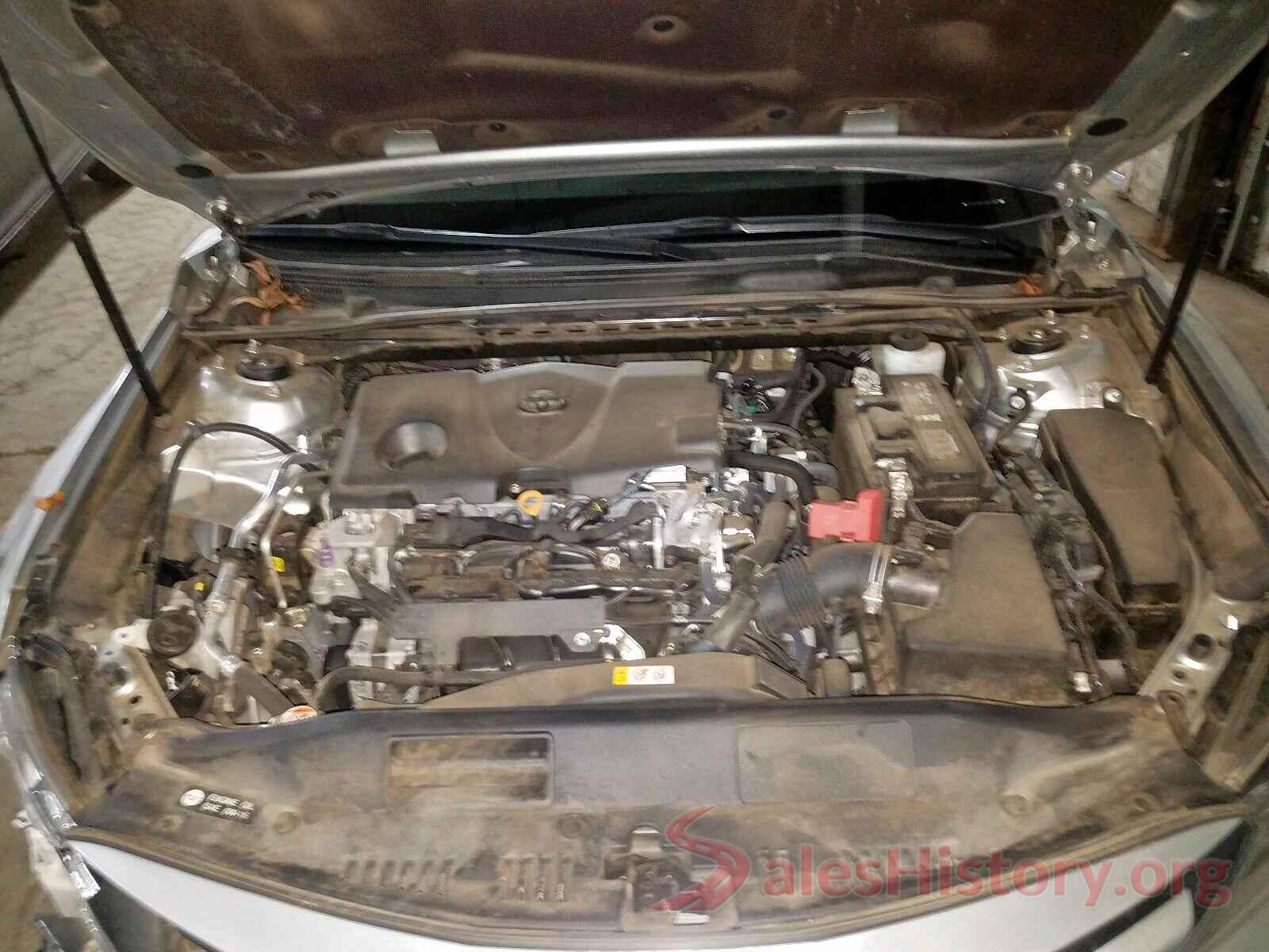 4T1B11HK7JU521367 2018 TOYOTA CAMRY