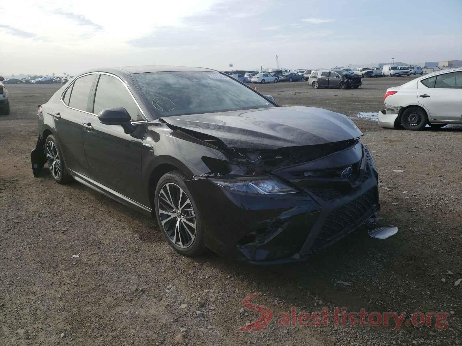 4T1G31AK2LU535688 2020 TOYOTA CAMRY