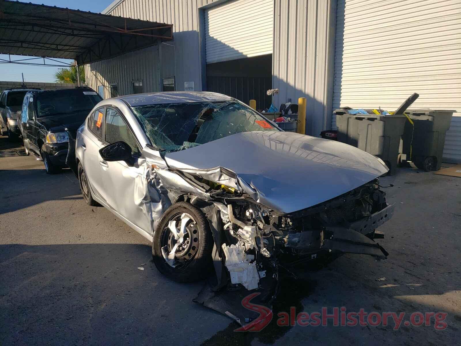 3MZBN1U76HM155861 2017 MAZDA 3