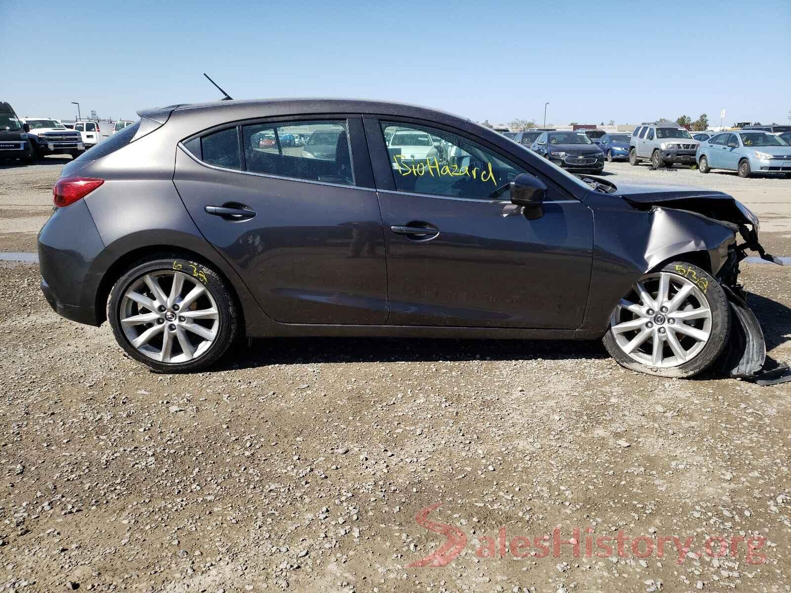 3MZBN1L79HM153863 2017 MAZDA 3