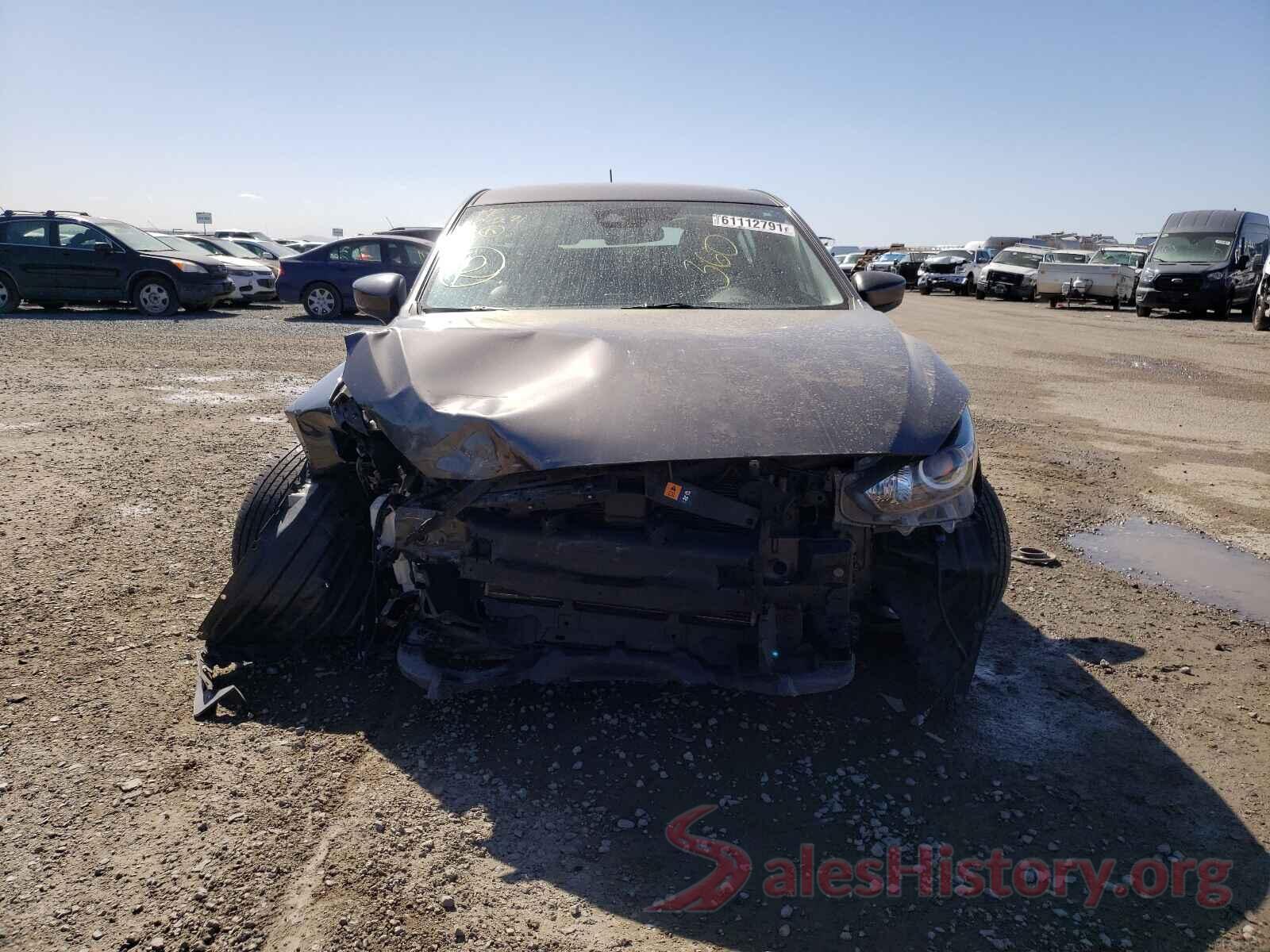 3MZBN1L79HM153863 2017 MAZDA 3