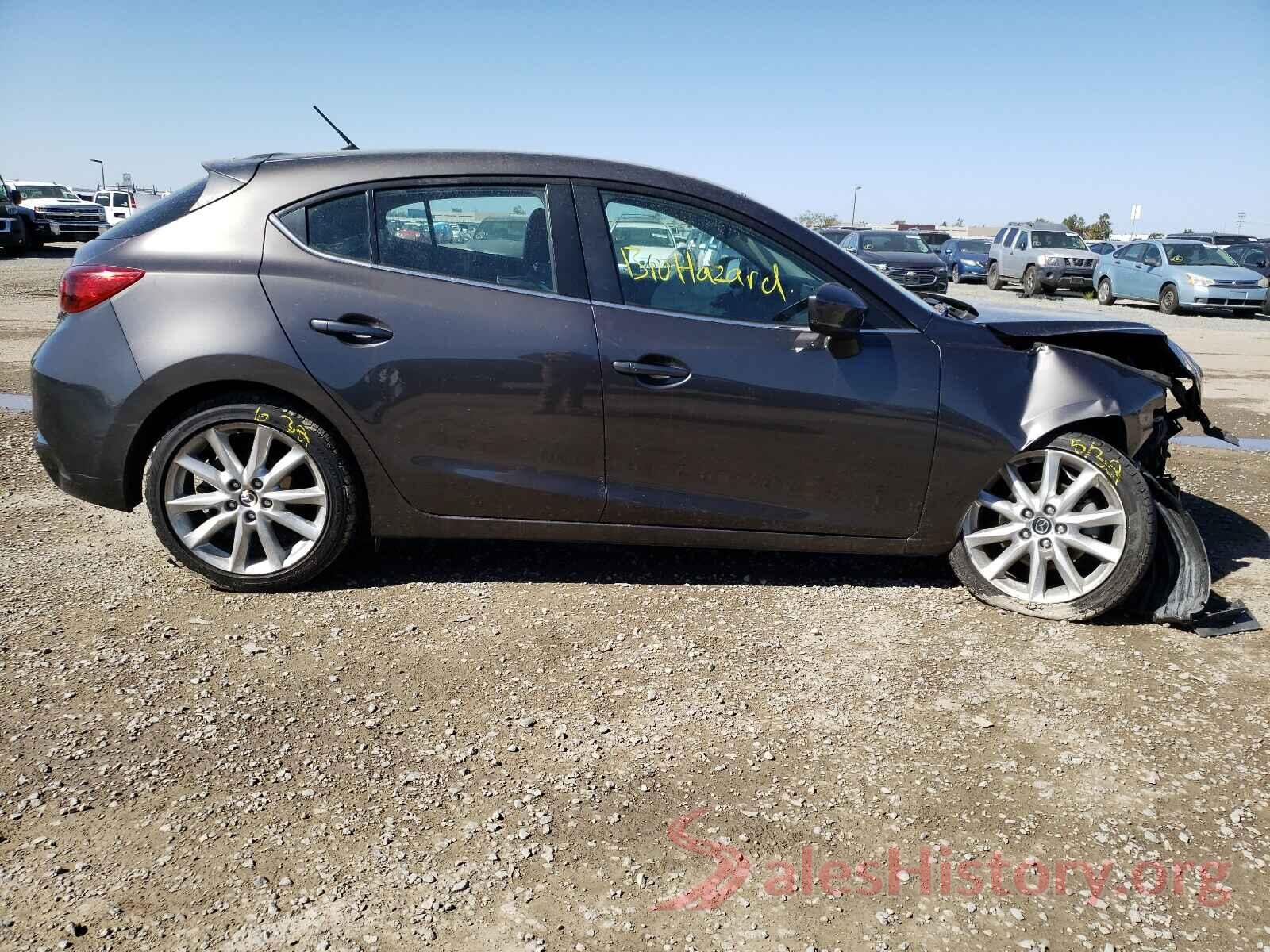 3MZBN1L79HM153863 2017 MAZDA 3