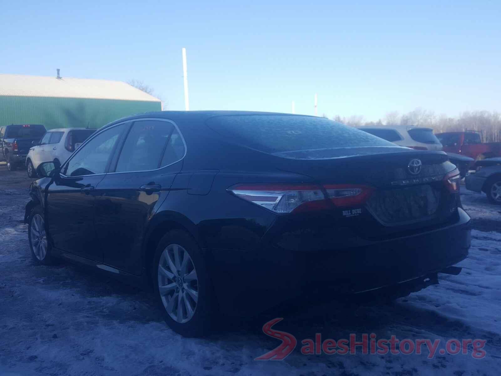 JTNB11HK1J3006273 2018 TOYOTA CAMRY