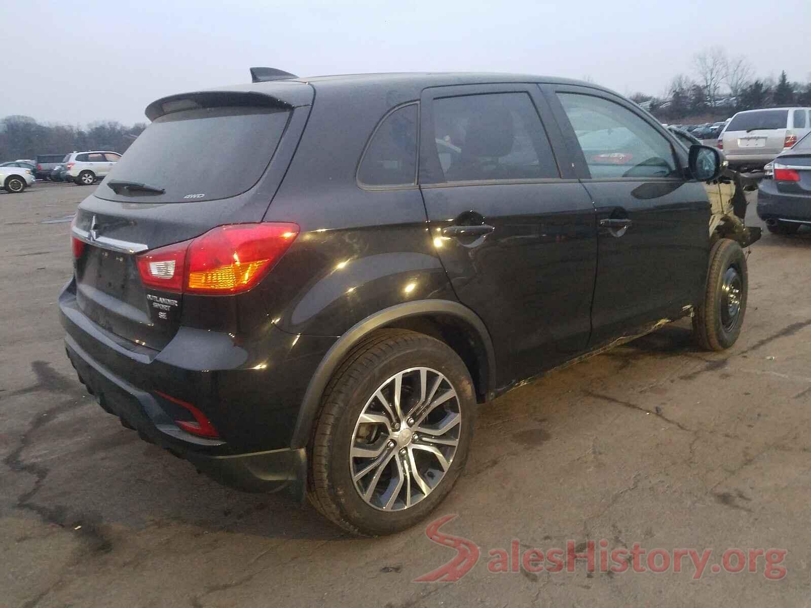 JA4AR3AW8JU012030 2018 MITSUBISHI OUTLANDER