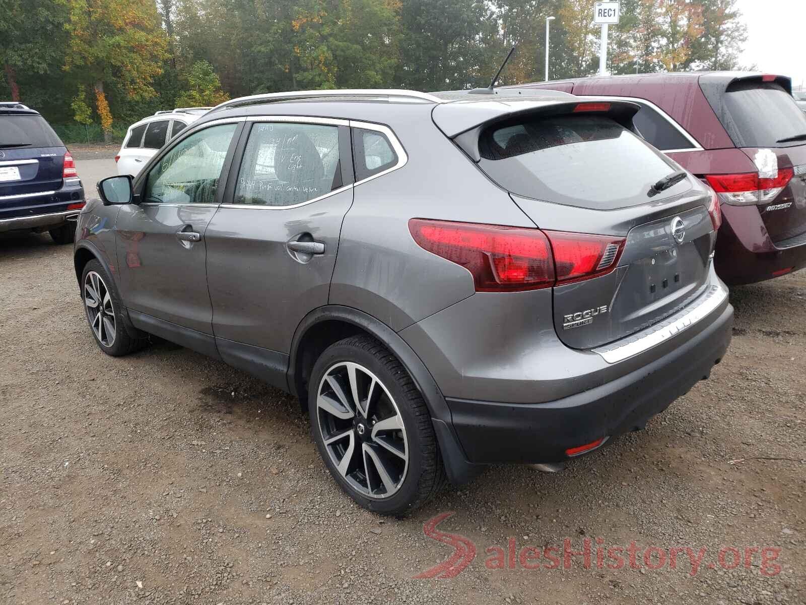 JN1BJ1CR9JW202228 2018 NISSAN ROGUE